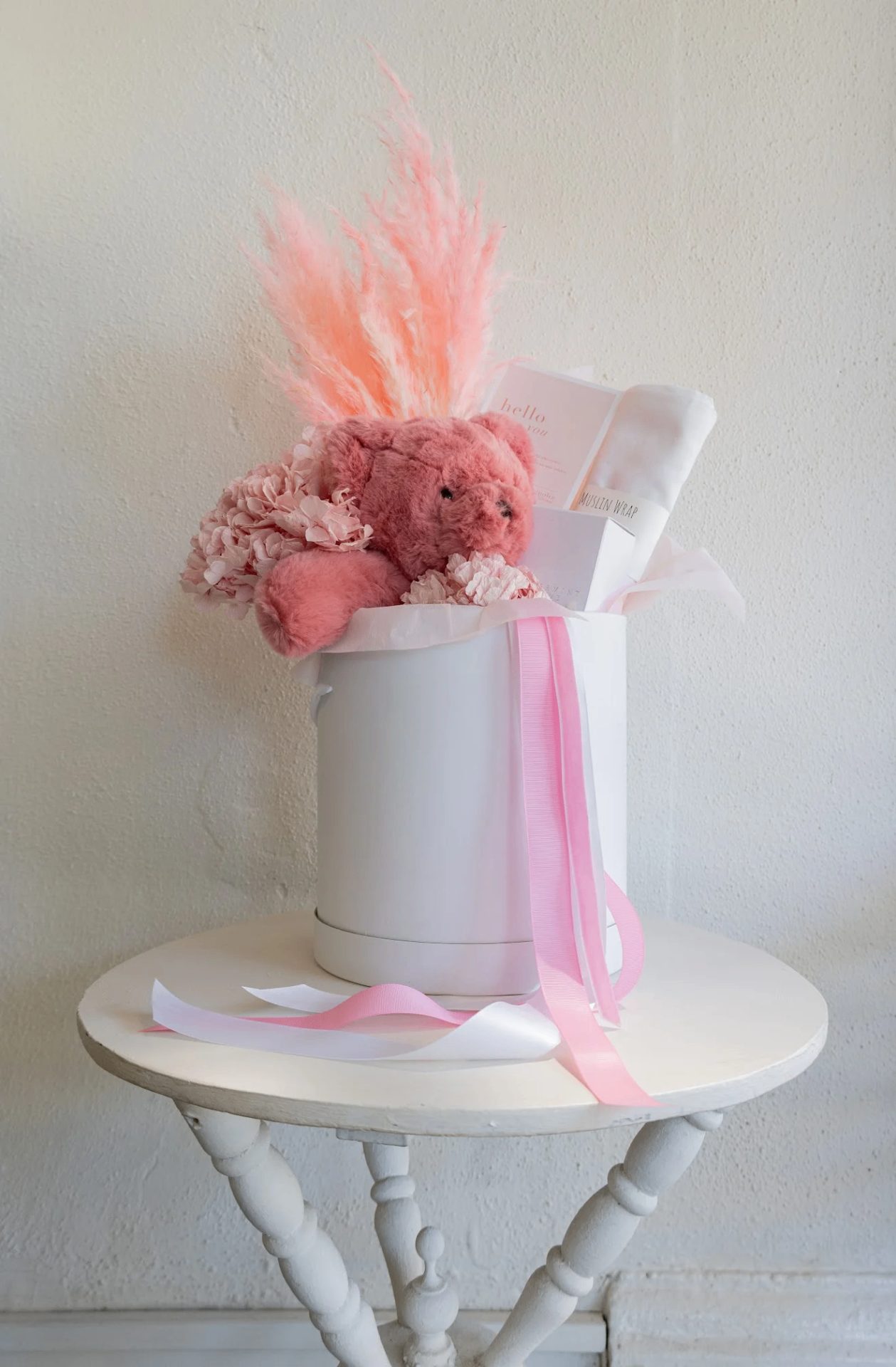 Preserved Gender Neutral Baby Hat Box — image 4